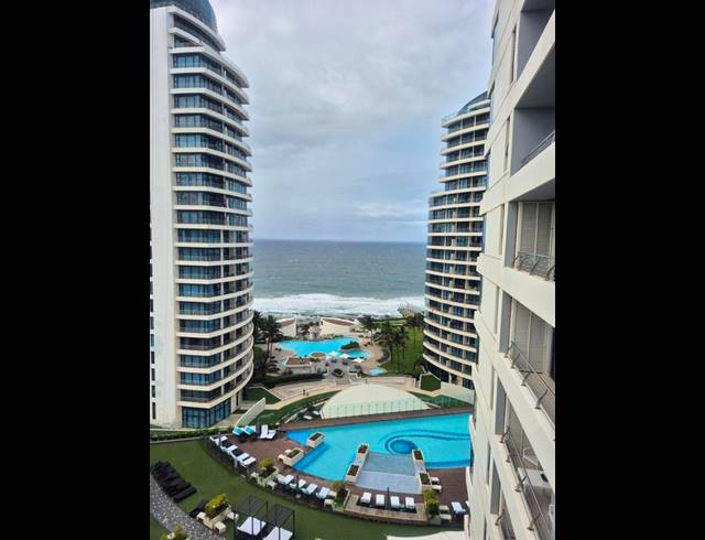2 BEDROOM APARTMENT FOR SALE IN UMHLANGA ROCKS